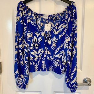 NWT Sienna Sky Blue Floral Cropped Blouse L